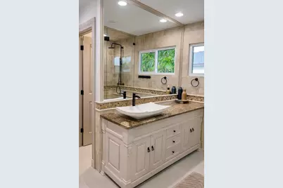 808 SW 52nd Street, Cape Coral, FL 33914 - Photo 21