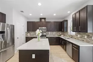 2748 Peony Dr, Oviedo, FL 32766 - Photo 13