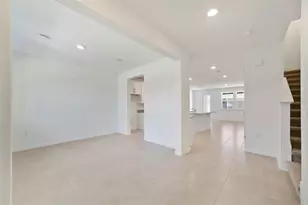 686 Lola Ln, Oviedo, FL 32765 - Photo 7