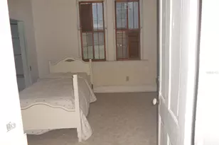 923 NW 5th Ave NW, Gainesville, FL 32601 - Photo 3