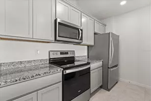 2330 Carrabelle Wy, Sanford, FL 32771 - Photo 9