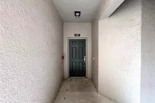 9447 Myrtle Creek Ln, Orlando, FL 32832 - Photo 3