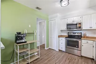 6642 Hiawassee Meadows Dr, Orlando, FL 32818 - Photo 11