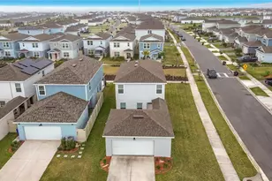 1823 Summer Serenity Dr, Kissimmee, FL 34744 - Photo 63