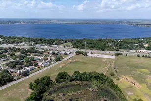 12606 S Grassy Lake Rd, Minneola, FL 34715 - Photo 25