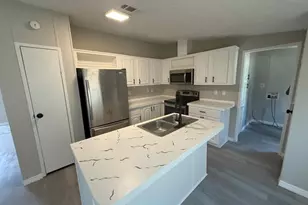 17199 SE 97th Terrace, Summerfield, FL 34491 - Photo 3