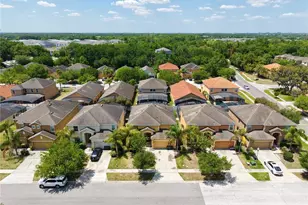2549 Dharma Cir, Kissimmee, FL 34746 - Photo 3