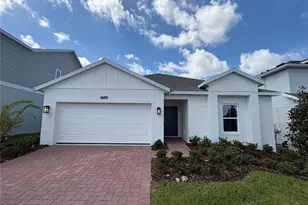 27468 Black Kite Ave, Howey in the Hills, FL 34737 - Photo 1