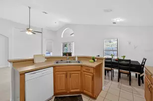 1007 Balmoral Dr, Davenport, FL 33896 - Photo 19