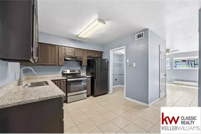 3918 Crayrich Circle #C2, Orlando, FL 32839 - Photo 11