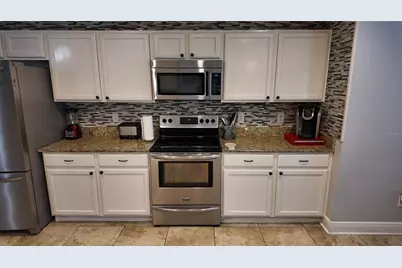 1042 Horseshoe Falls Drive, Orlando, FL 32828 - Photo 9