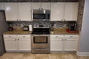 1042 Horseshoe Falls Dr, Orlando, FL 32828 - Photo 9