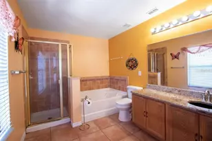 1412 Blackwater Pond Dr, Orlando, FL 32828 - Photo 15