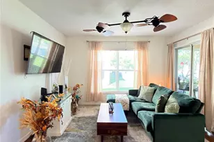 2853 Club Cortile Cir, Kissimmee, FL 34746 - Photo 3
