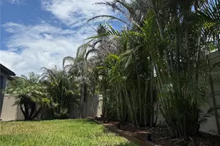 10401 Malvasia Ave, Riverview, FL 33578 - Photo 41