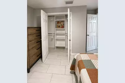 2123 NE 6th Avenue, Cape Coral, FL 33909 - Photo 13