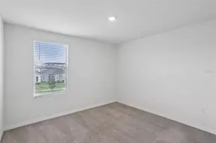 7530 Broad Pointe Dr, Zephyrhills, FL 33540 - Photo 27