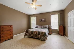 35937 Dawn Dr, Leesburg, FL 34788 - Photo 17