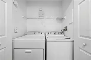 5202 Hampton Beach Pl, Tampa, FL 33609 - Photo 19