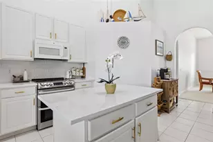 10520 Gleam Ct, Orlando, FL 32836 - Photo 11