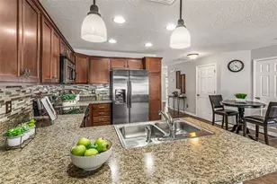112 Hurst Ct, Deland, FL 32724 - Photo 17
