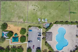 2021 Horse Creek Ln, Haines City, FL 33844 - Photo 33