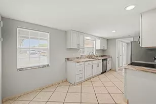 7836 Lotus Dr, Port Richey, FL 34668 - Photo 11