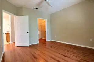 10017 Courtney Palms Blvd, Tampa, FL 33619 - Photo 5