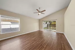 1110 Bluegrass Dr, Groveland, FL 34736 - Photo 9