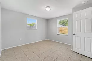 6337 Bonaire Ave, New Port Richey, FL 34653 - Photo 21