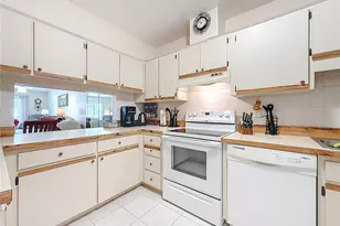 3505 Tarpon Woods Blvd, Palm Harbor, FL 34685 - Photo 5