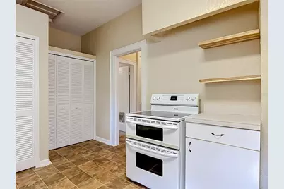 224 S Salisbury Avenue, Deland, FL 32720 - Photo 15