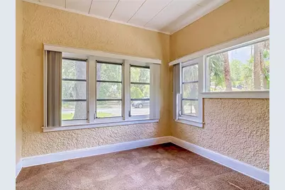224 S Salisbury Avenue, Deland, FL 32720 - Photo 9