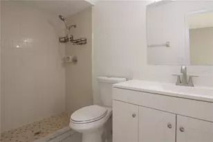 2529 Coral Ave, Kissimmee, FL 34741 - Photo 9