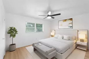 6262 Emerson Ave S, Saint Petersburg, FL 33707 - Photo 5