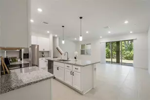 5273 Luisa Ct, Saint Cloud, FL 34771 - Photo 9