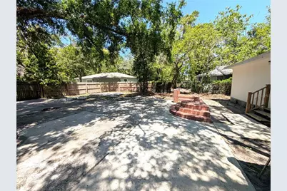 1608 E New Orleans Avenue, Tampa, FL 33610 - Photo 13
