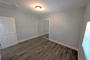 1608 E New Orleans Ave, Tampa, FL 33610 - Photo 9