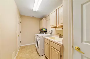 3278 Lordmall Ct, Oviedo, FL 32765 - Photo 31