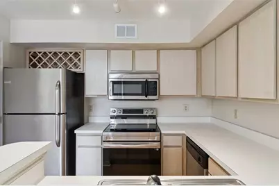 7270 Westpointe Boulevard #931, Orlando, FL 32835 - Photo 11