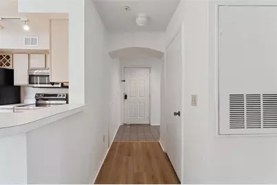 7270 Westpointe Boulevard #931, Orlando, FL 32835 - Photo 5