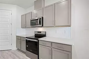 5415 Cloudberry Ave, Lakeland, FL 33811 - Photo 9