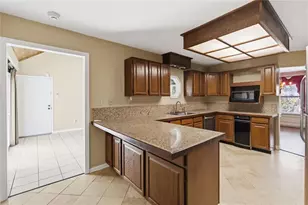 6928 Sawgrass Dr, Saint Cloud, FL 34771 - Photo 13