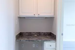 911 N Orange Ave, Orlando, FL 32801 - Photo 13