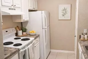 911 N Orange Ave, Orlando, FL 32801 - Photo 11