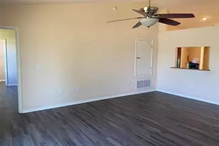 250 Highland Meadows Ct, Davenport, FL 33837 - Photo 3
