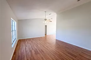 17052 SW 39th Cir, Ocala, FL 34473 - Photo 3