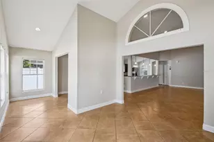 108 Edgewater Cir, Sanford, FL 32773 - Photo 11
