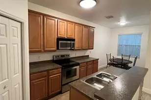 7523 Pellham Way, Kissimmee, FL 34747 - Photo 5