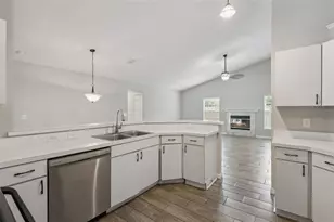 1023 W Riviera Blvd, Oviedo, FL 32765 - Photo 23